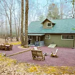 Woodland Cabin Retreat