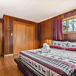 Woodland Cabin Retreat